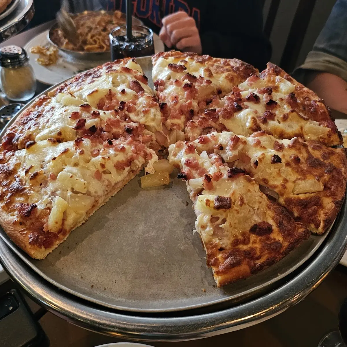 Hawaiian Pizza