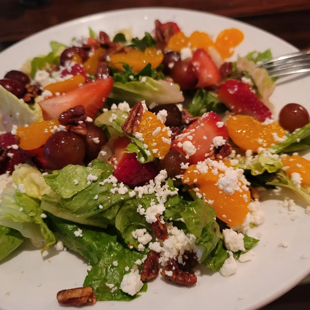 Strawberry & Pecan Salad