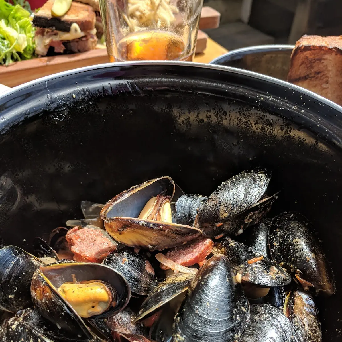 Steamed Mussels, Uli's Restaurant
