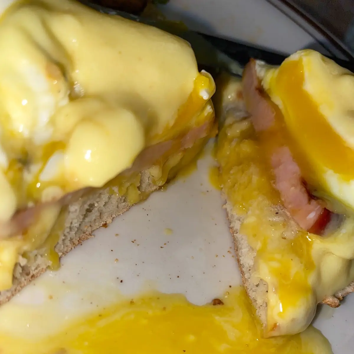 Eggs Benedict