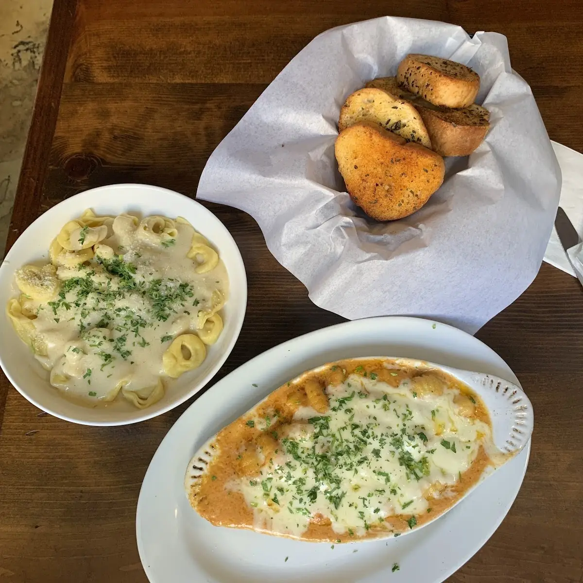 Tortellini Alfredo