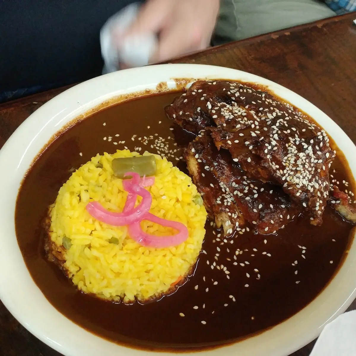 Pollo En Mole Poblano