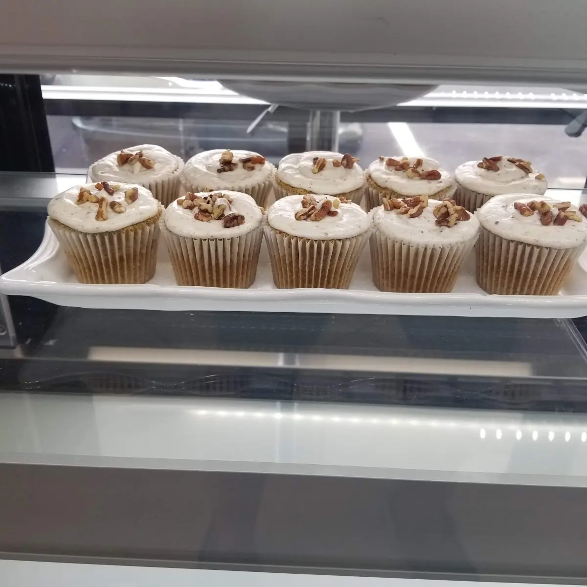 Carrot Cake Cupcakes w Pecans