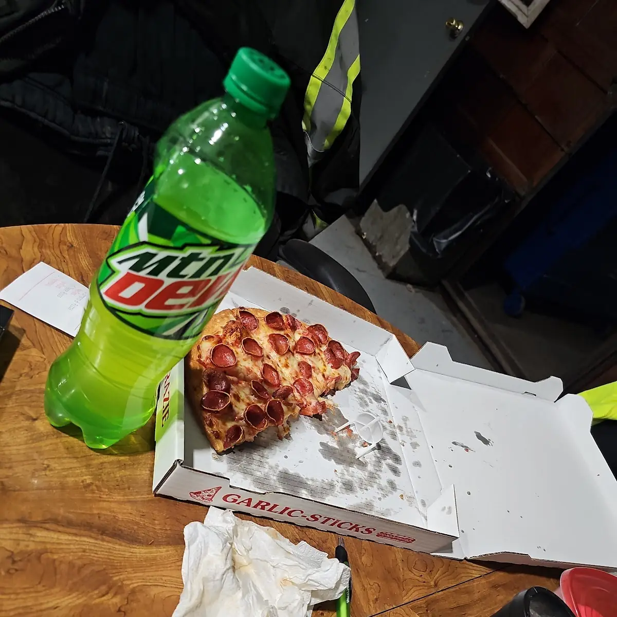Medium Pepperoni Pizza