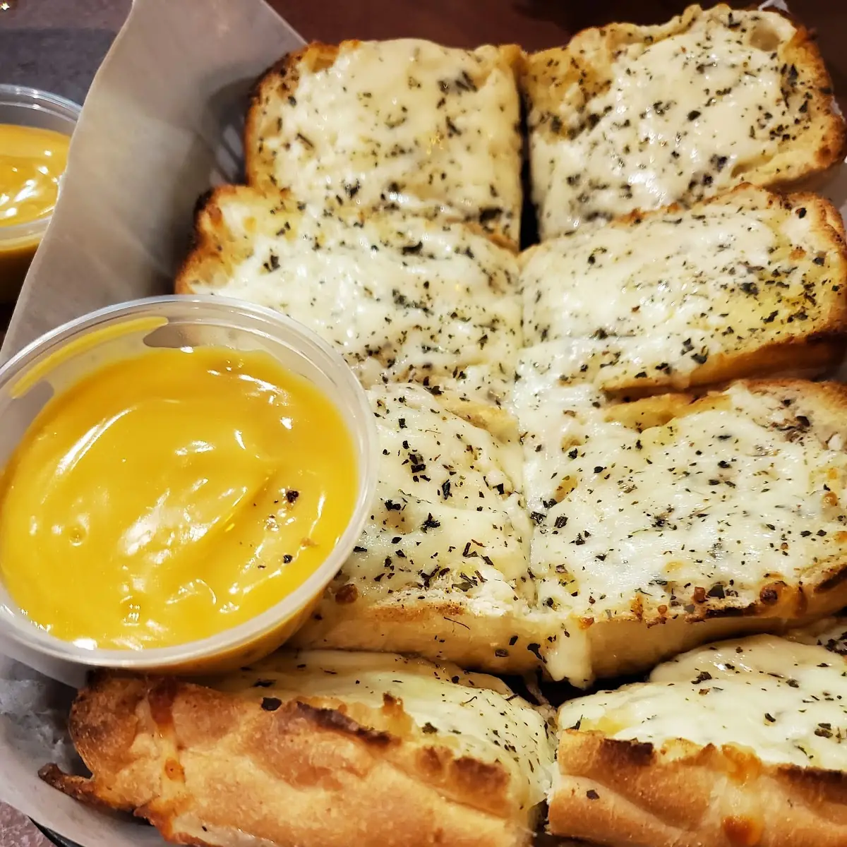 Garlic Cheese Bread