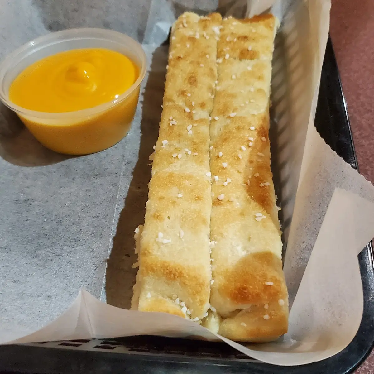 Garlic Cheese Sticks with Cheese Sauce