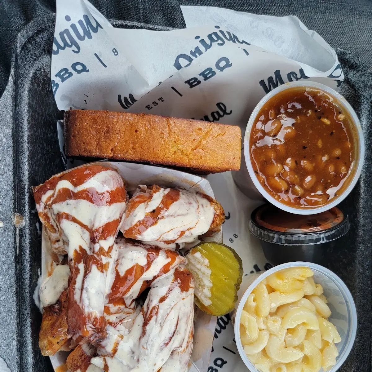 Chicken Platter with Baked Beans & Mac N Cheese