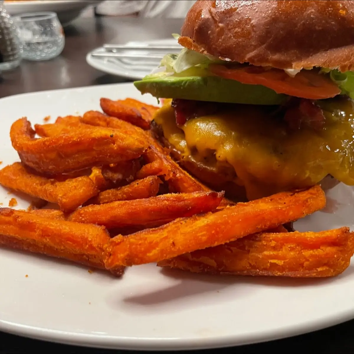 Bacon Avocado Burger