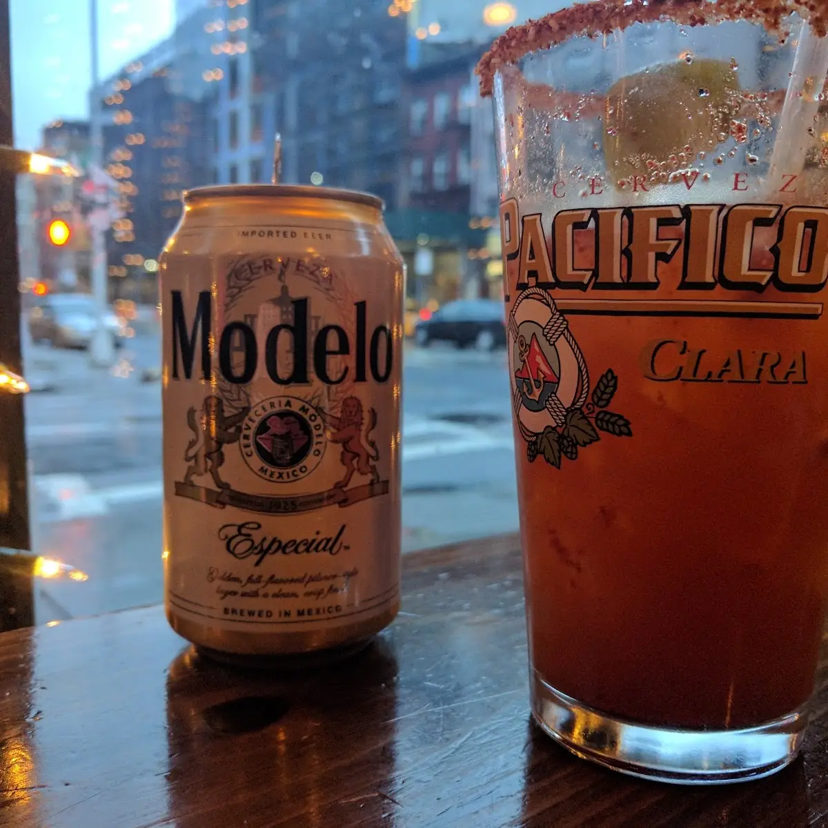 Modelo Especial