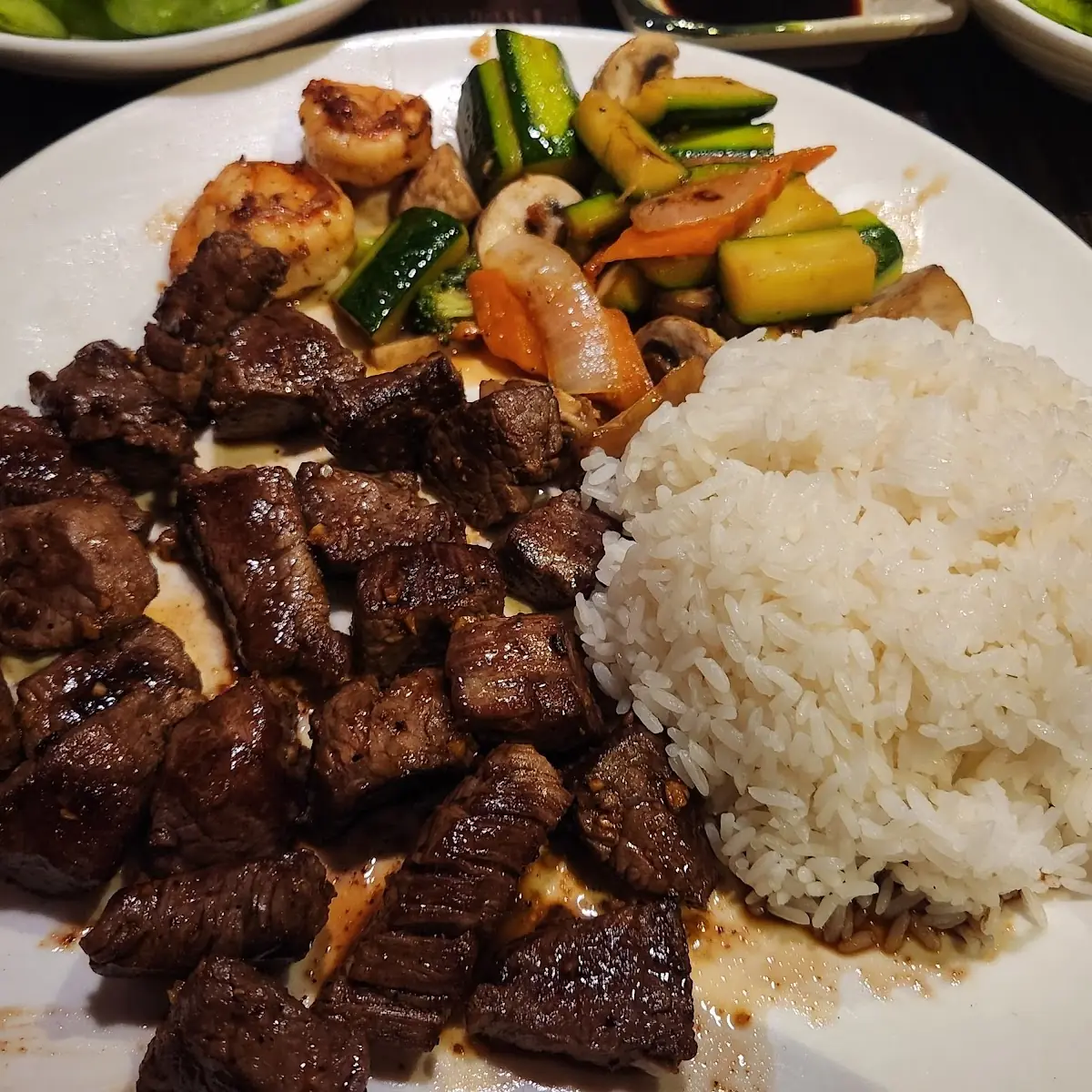 Beef Hibachi with Steamed Rice
