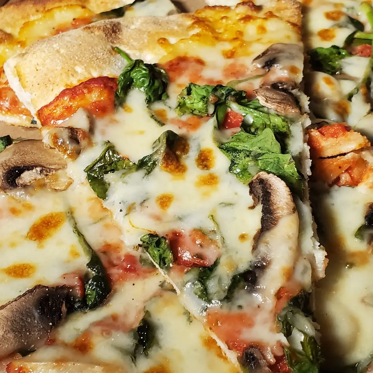 Spinach Mushroom Pizza
