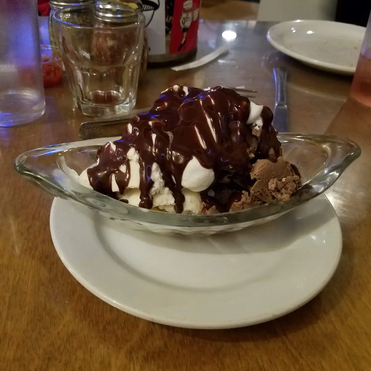 Brownie Sundae