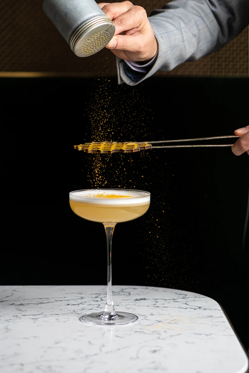Smoked Manhattan, Confederation Lounge & Patio