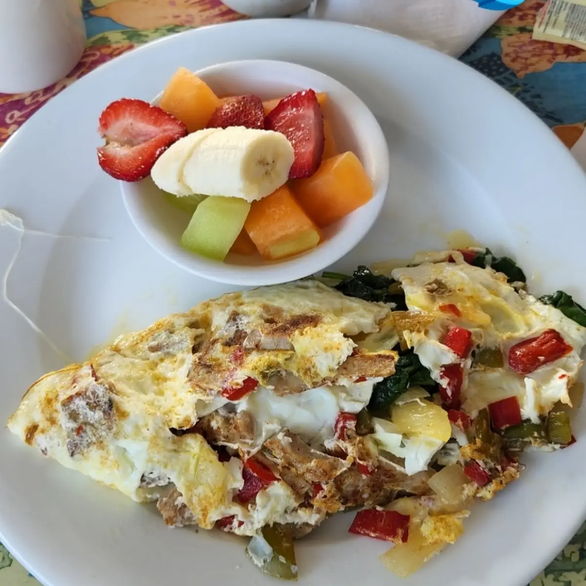 Egg White Omelette with Veggies and Fruit