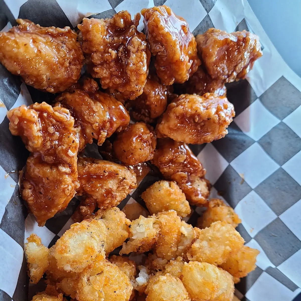 Honey BBQ Boneless Wings