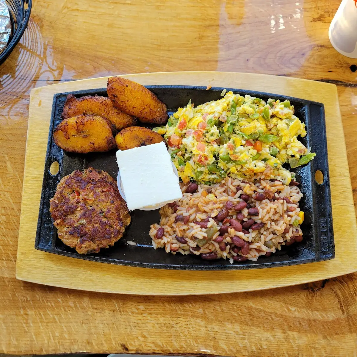 Salvadorian Plate Plato Cuscatleco