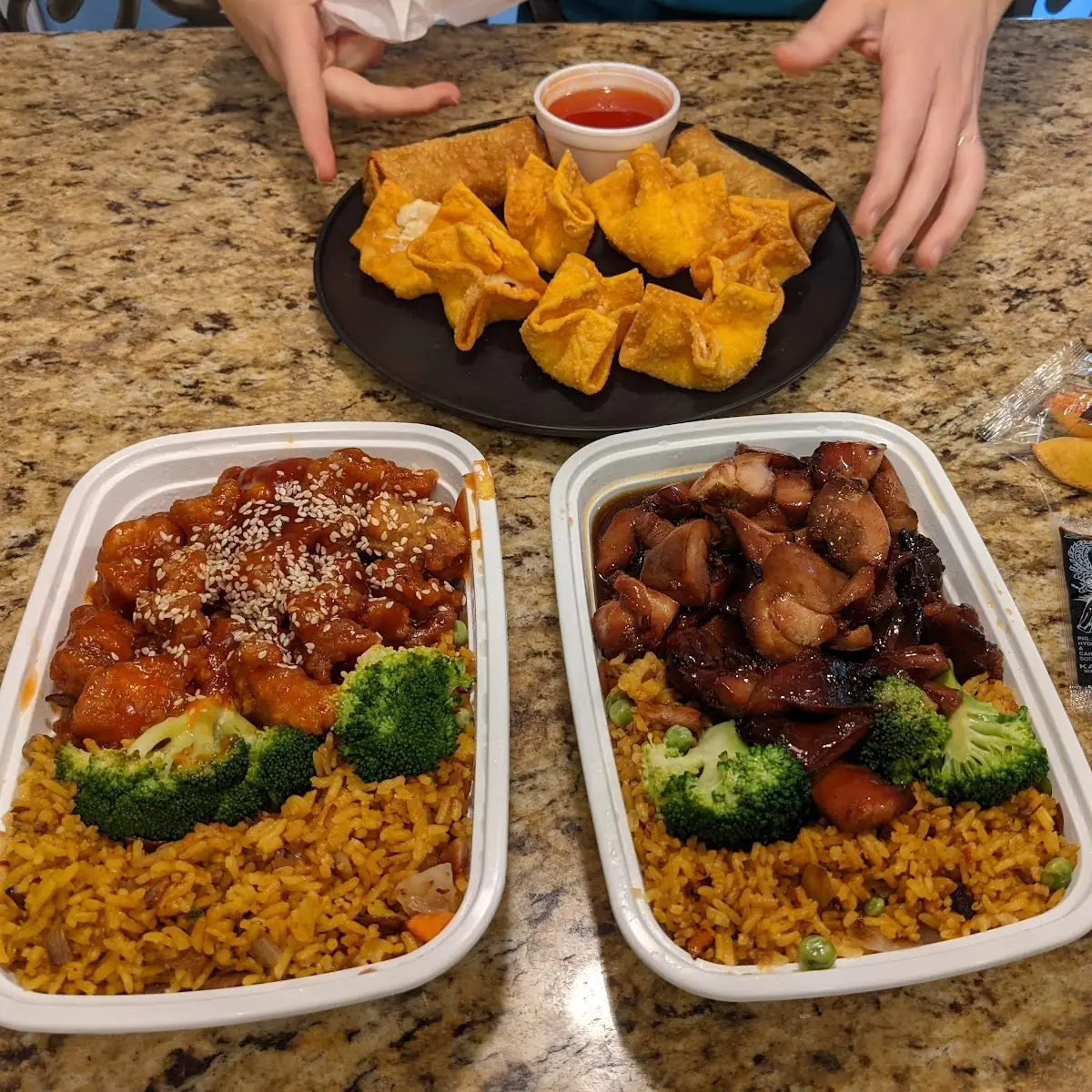 Roast Pork with Broccoli Combo Platter