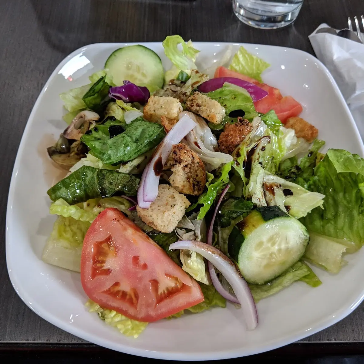 Side Salad with Balsamic Viniagrette