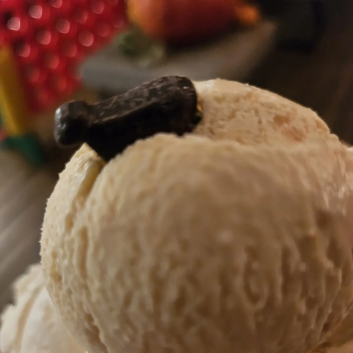 Pumpkin Pie Ice Cream with Chocolate Cows