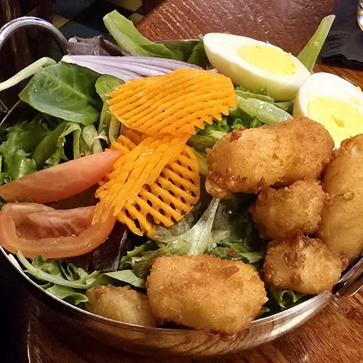 Pub Salad