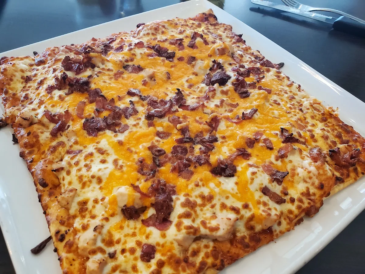 Pizza Poulet BBQ Chicken Salad, Pizzédélic