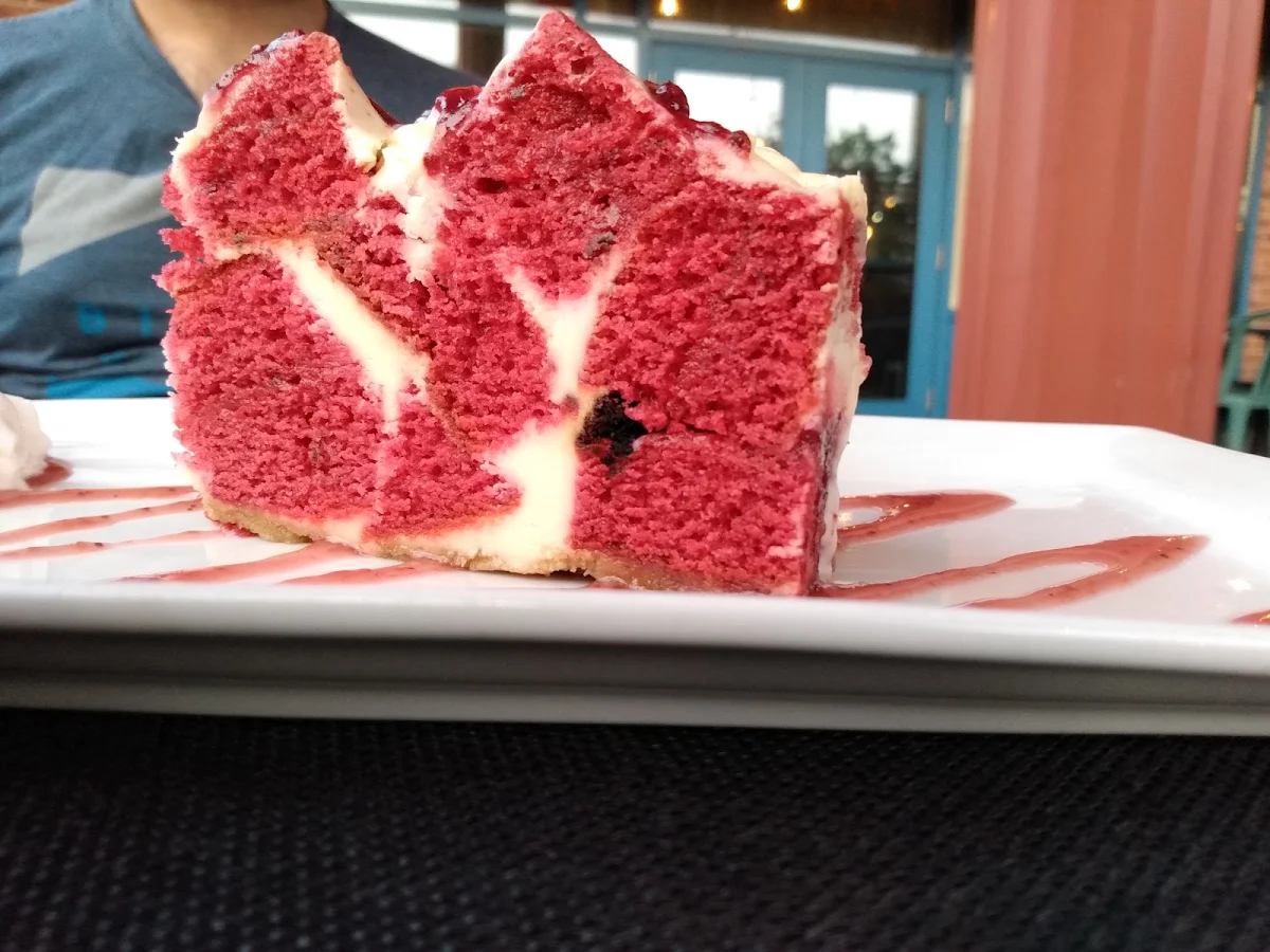 Raspberry Cheesecake Slice, Pizzédélic