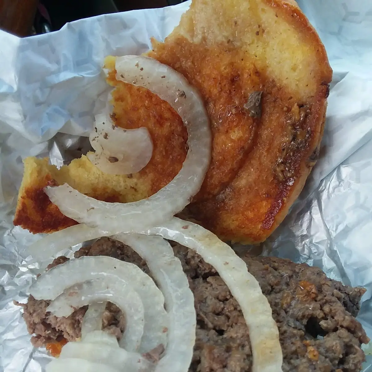 Cheeseburger with Mustard & Fried Onions