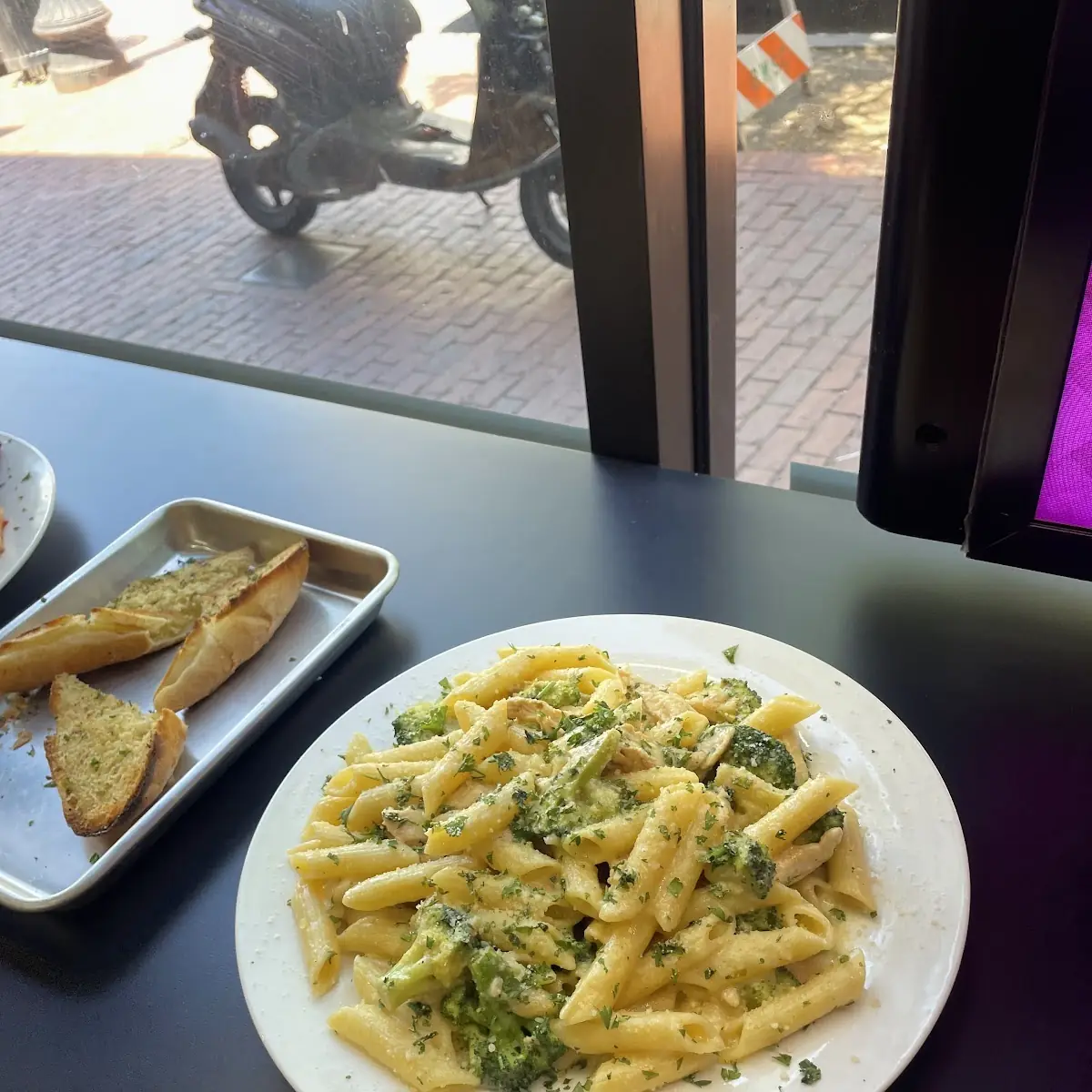 Alfredo Pasta Chicken
