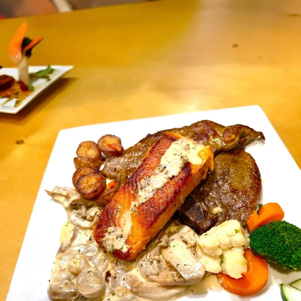 Mar Y Tierra Surf and Turf