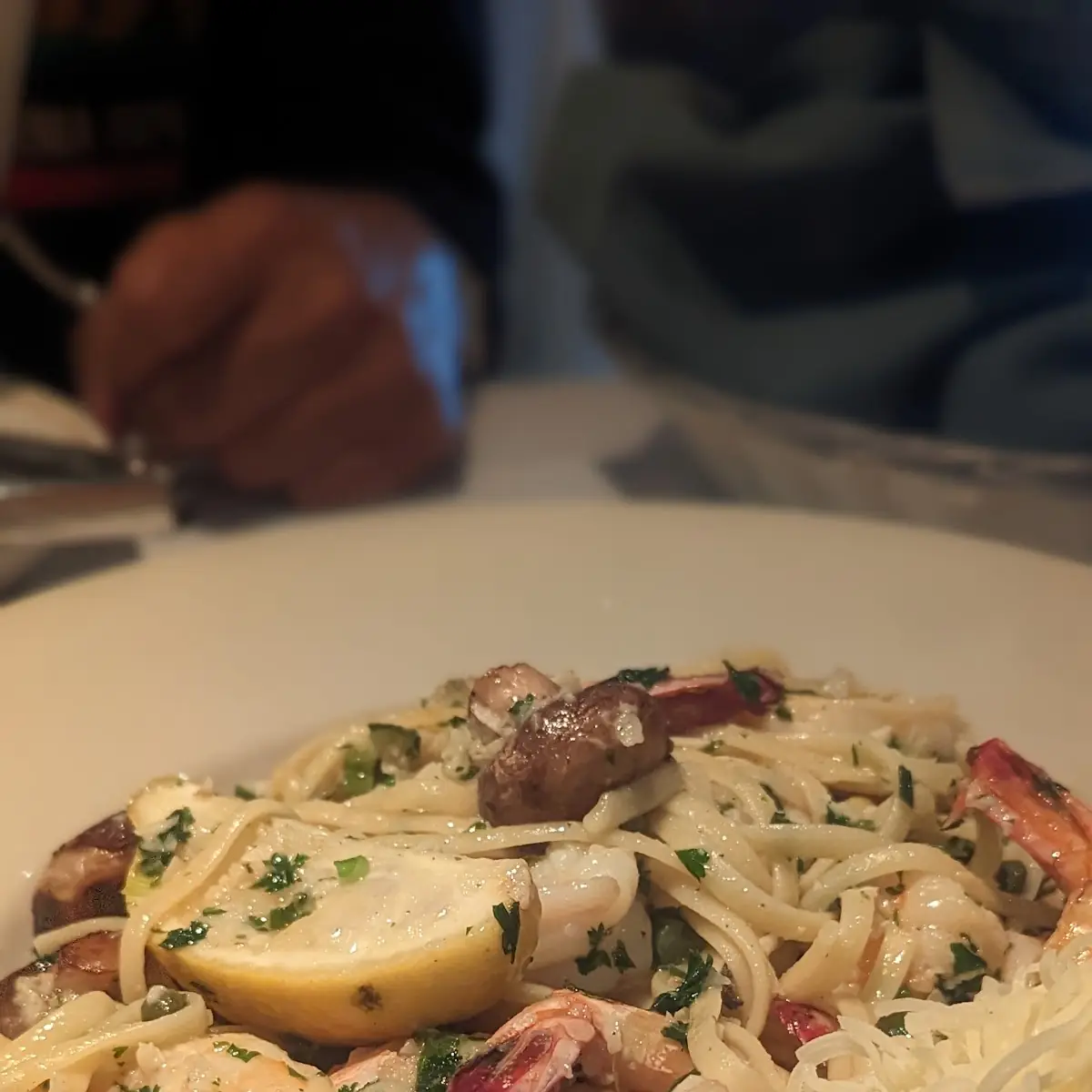 Seared Scallops and Shrimp Linguine Pasta