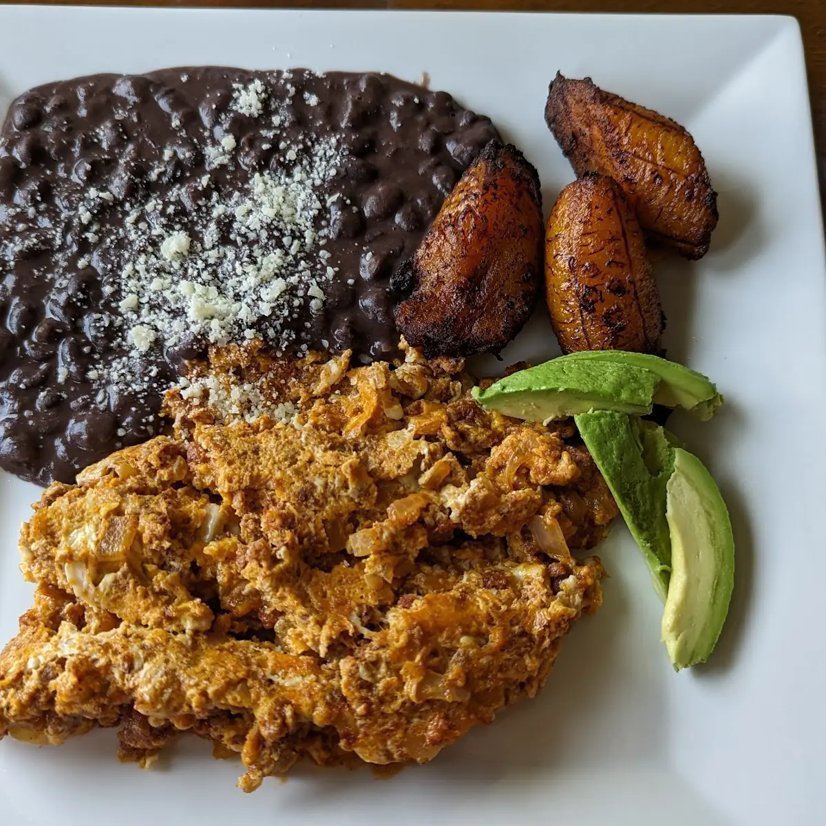 Huevos Divorciados