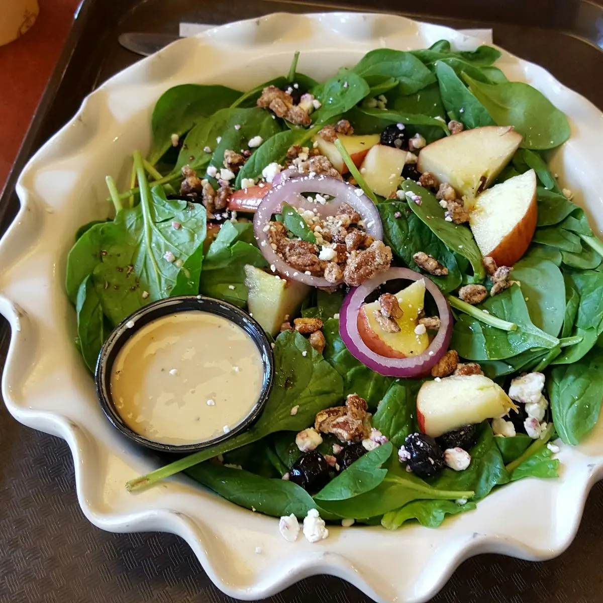 Spinach and Goat Cheese Salad