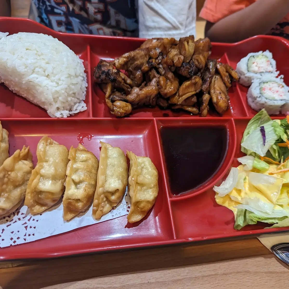 Teriyaki Chicken 4 Pieces Gyoza & Rice