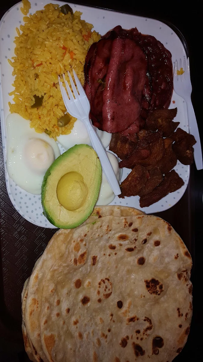 Cena Catracha w Flour Tortillas