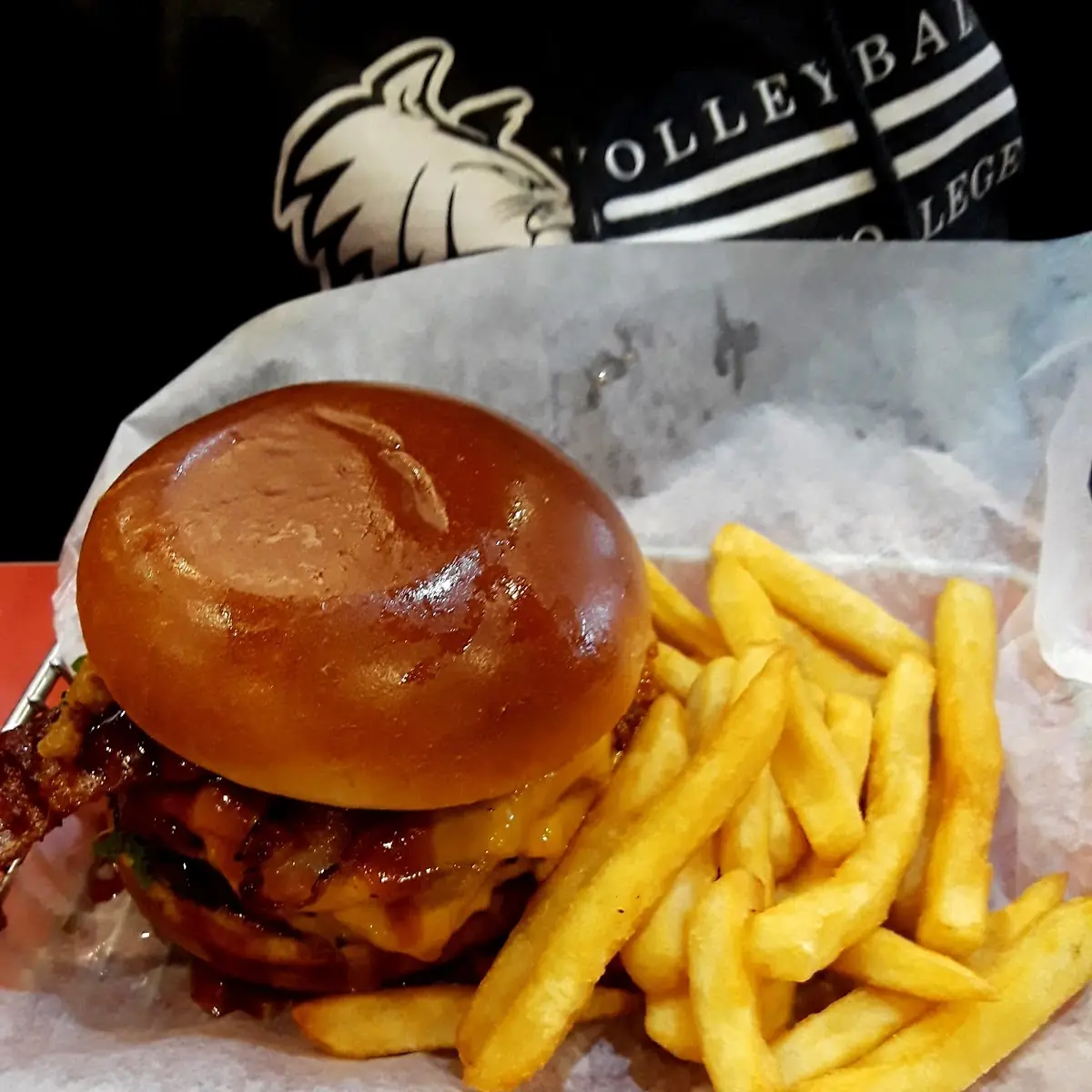 Bacon Burger & Fries