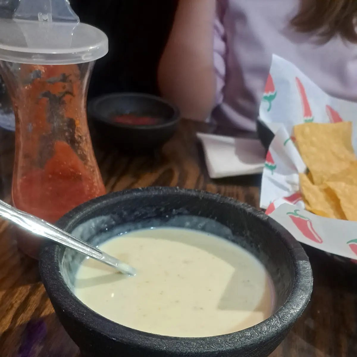 Qeuso Blanco White Cheese Dip