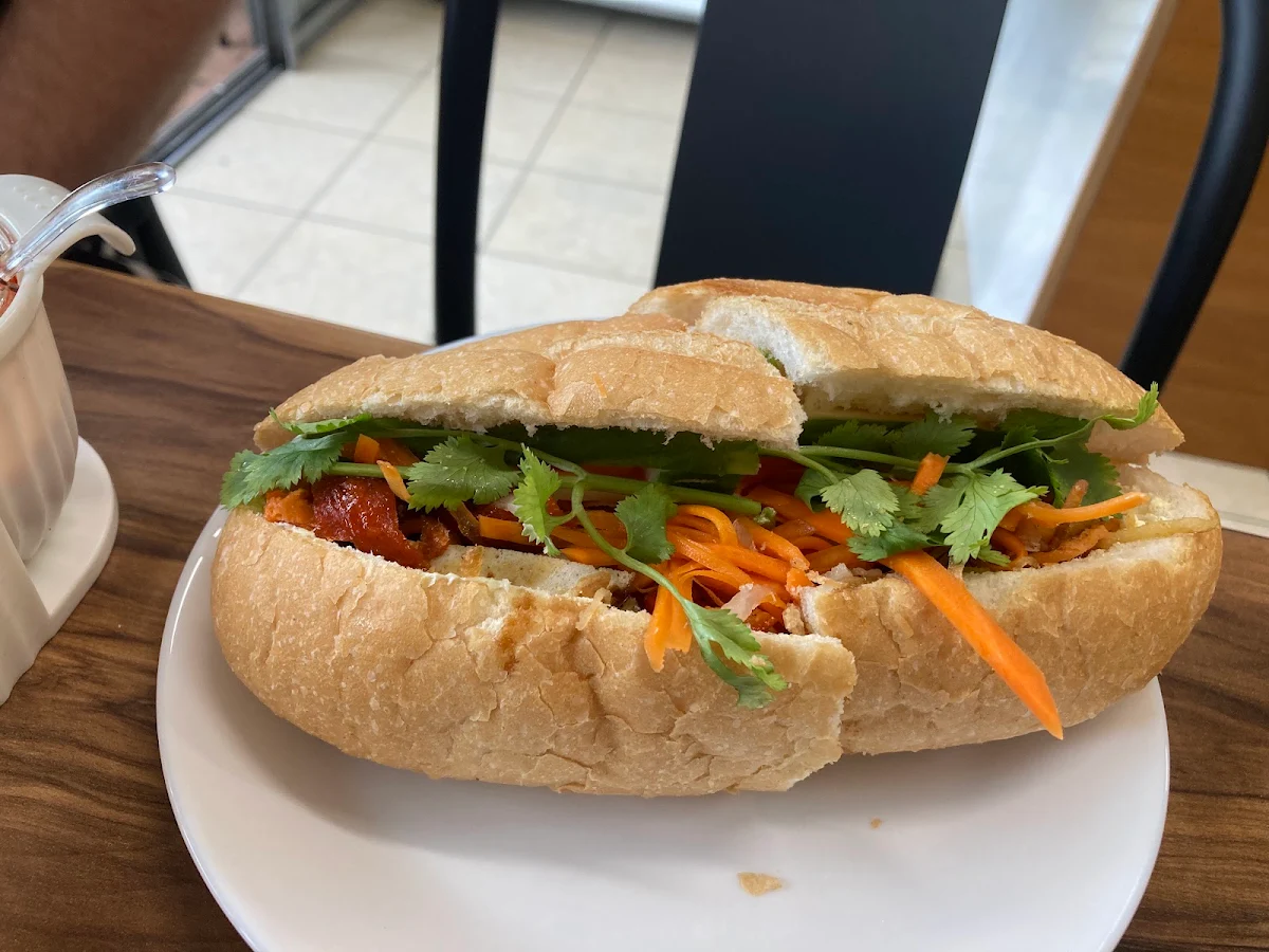 Faux Pork Bahn MI, Tinh Lac Vietnamese Vegetarian Restaurant