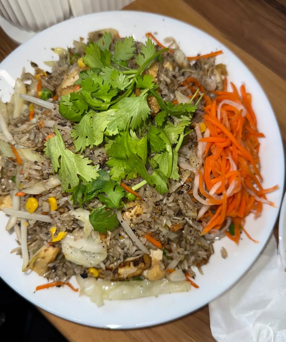 Highlights, Tinh Lac Vietnamese Vegetarian Restaurant