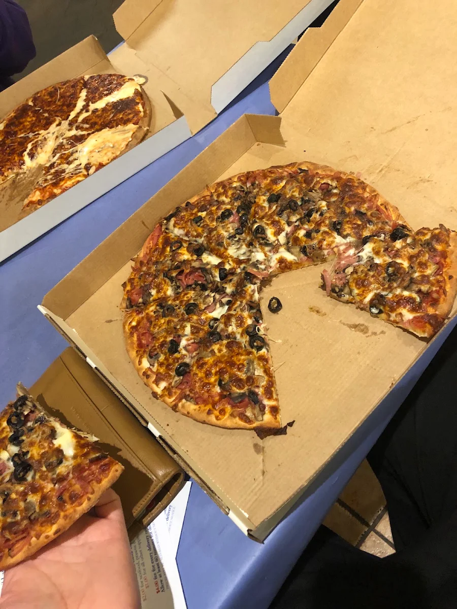 Highlights, Forbes Pizza House