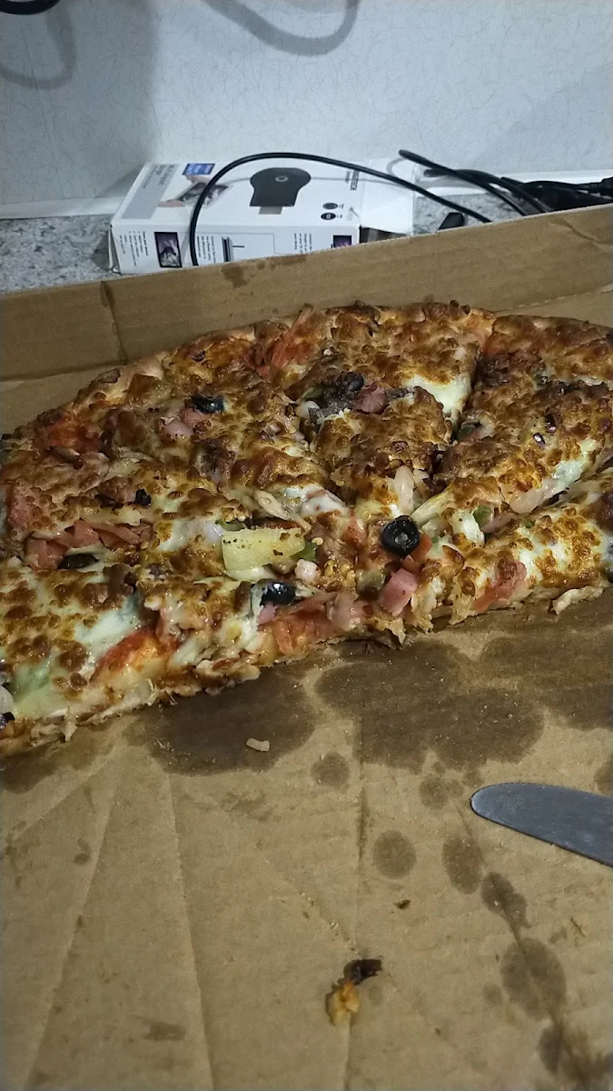 Highlights, Forbes Pizza House
