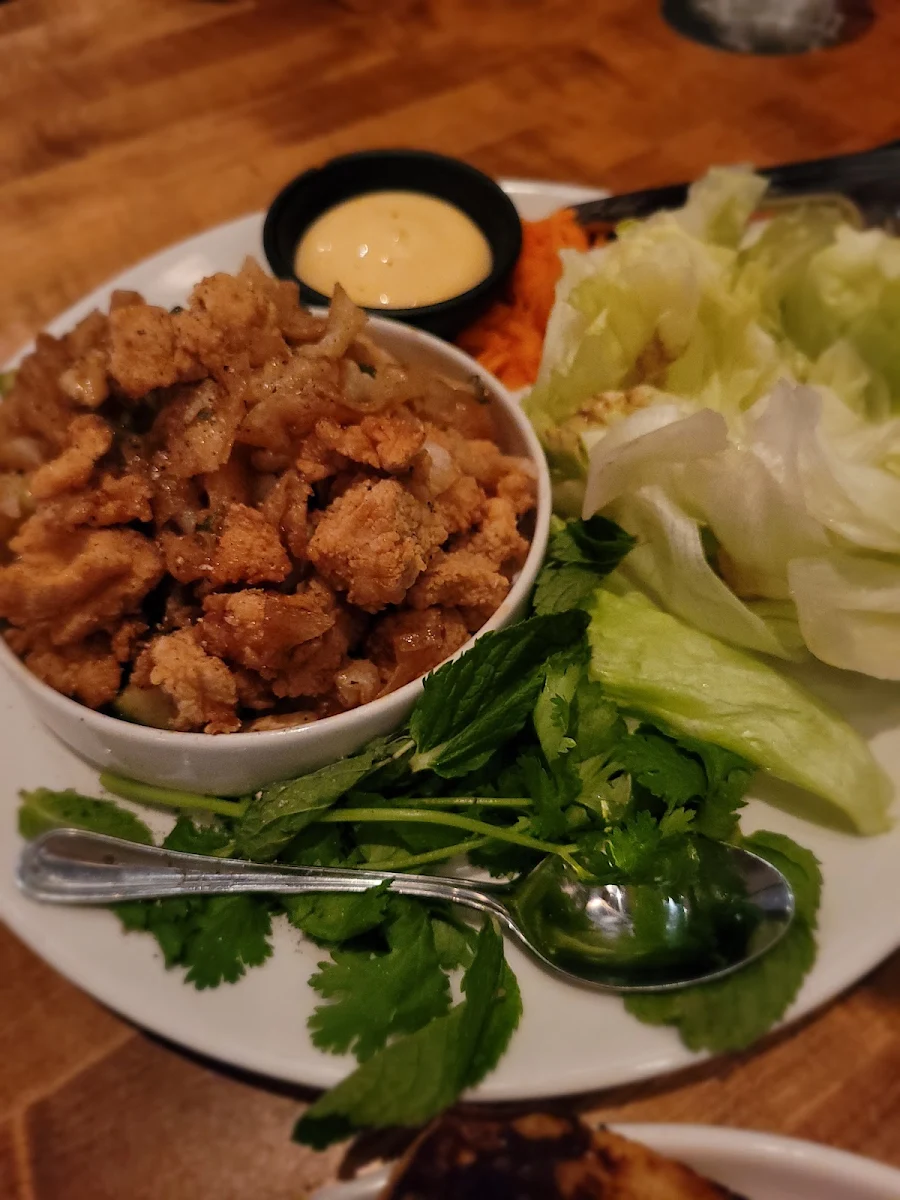 Cashew Chicken Lettuce Wraps