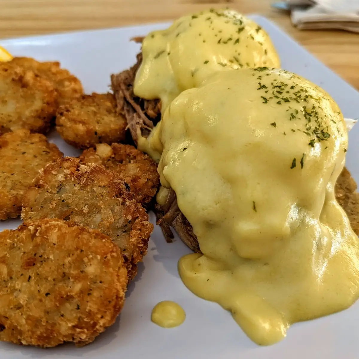 Crab Benedict