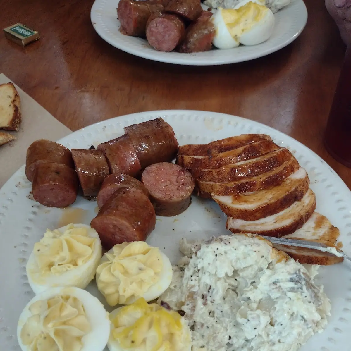 Smoked Sausage and Chicken Sampler Plate