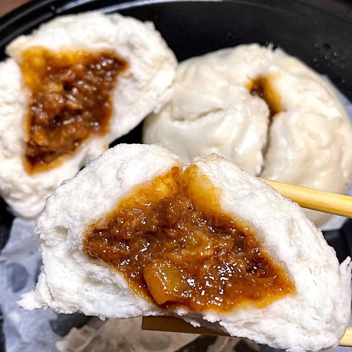 Pork Buns Steamed