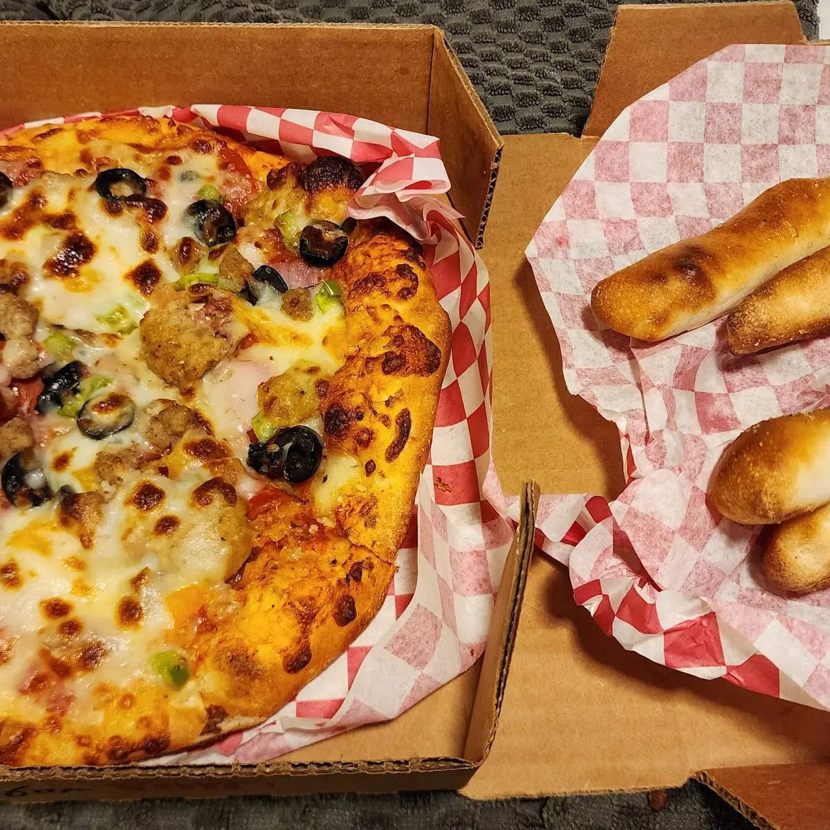 Personal Pizza Supreme