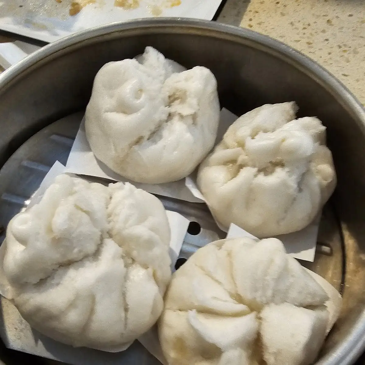 Steamed Chicken Buns