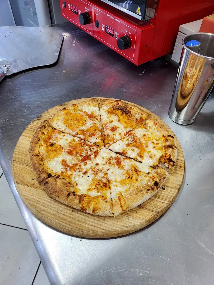 Cheese Pizza