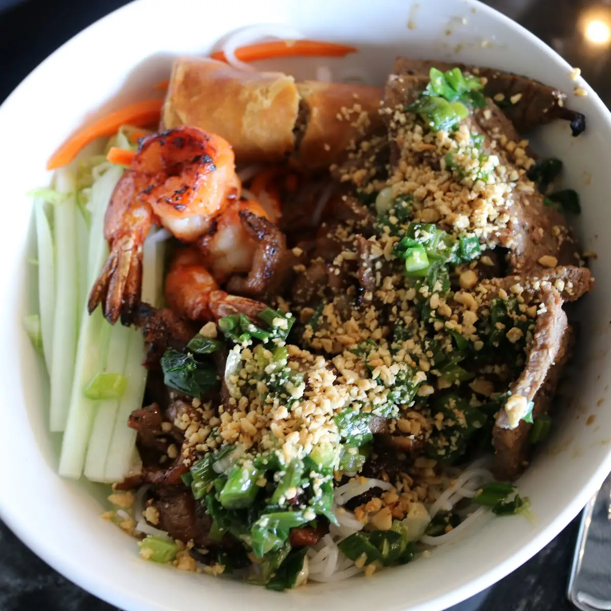 Bún Gà Nướng Chả Giò