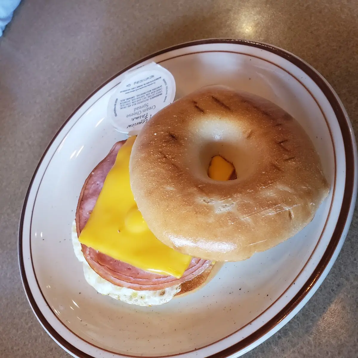 Bagel Sandwich with Ham