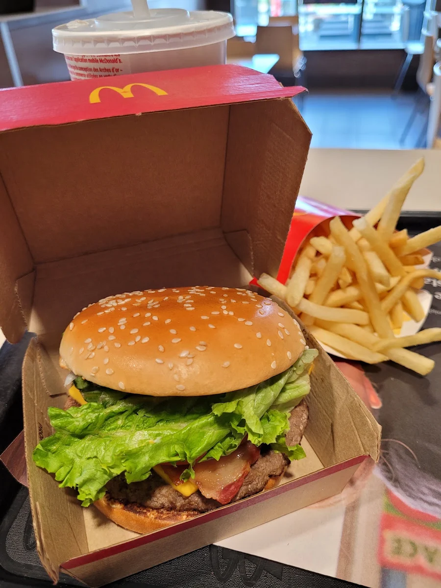 Quarter Pounder blt